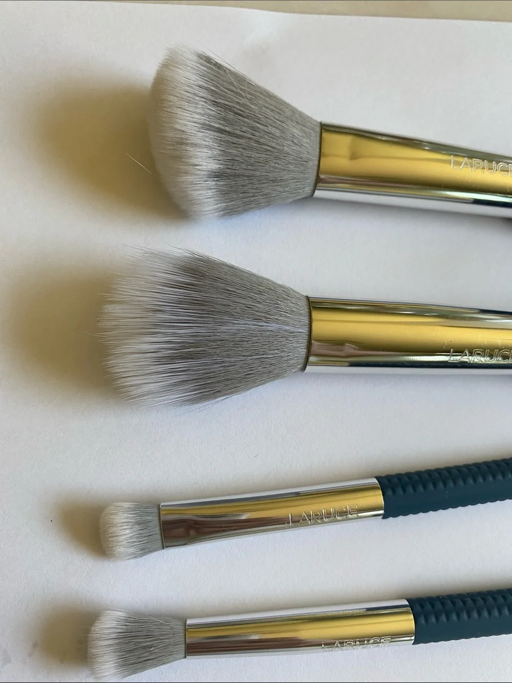 Laruce Premium Navy Blue Face & Eye Makeup Brush Set by laruce new without tags